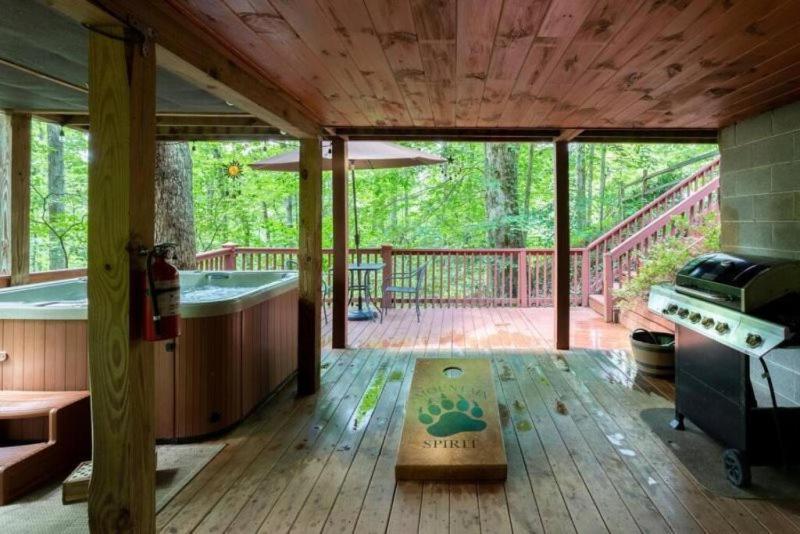 蓝岭Mountain Spirit Cabin - Fireplace And Hot Tub别墅 外观 照片