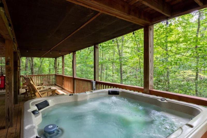 蓝岭Mountain Spirit Cabin - Fireplace And Hot Tub别墅 外观 照片