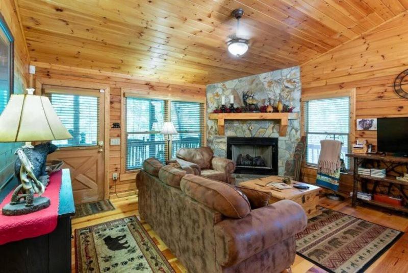 蓝岭Mountain Spirit Cabin - Fireplace And Hot Tub别墅 外观 照片